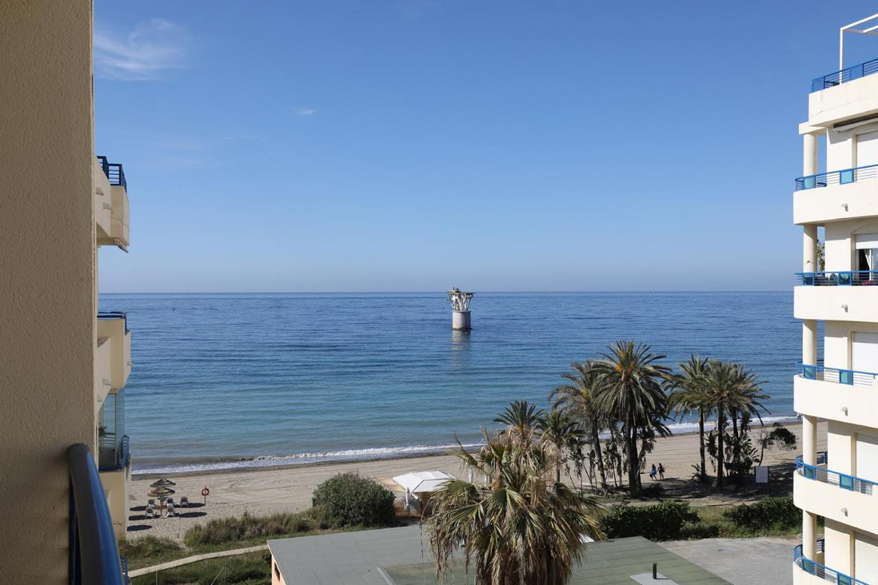 Lujo En Banana Beach Primera Linea De Playa Marbella Eksteriør billede