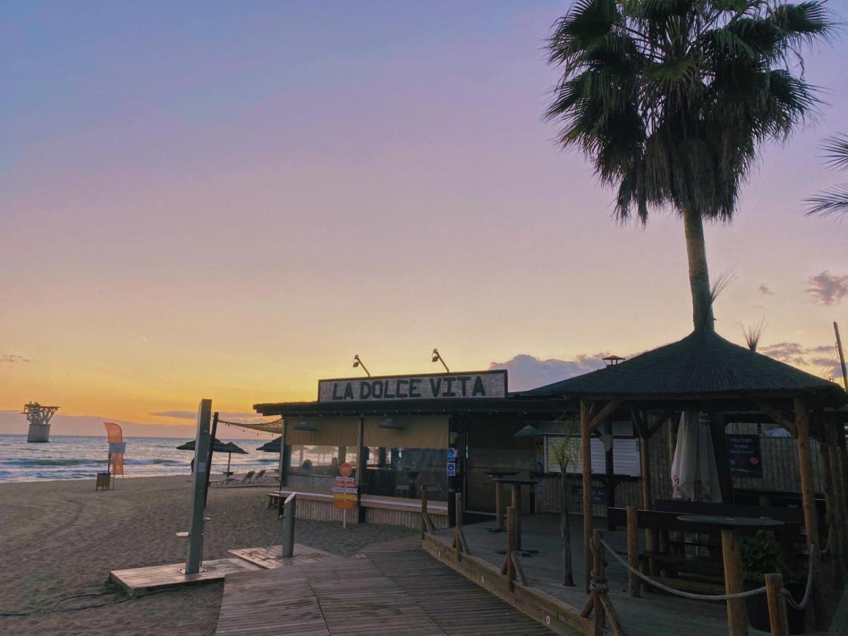 Lujo En Banana Beach Primera Linea De Playa Marbella Eksteriør billede